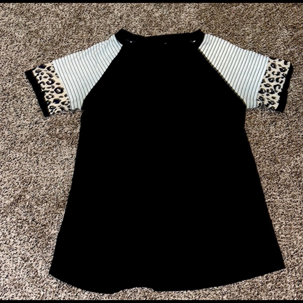 Black cheetah print stripped shirt